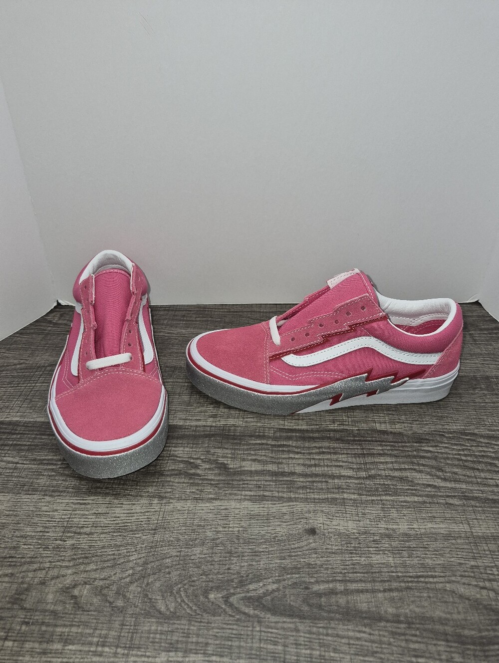 Vans Old Skool Bolt Glitter Sidewall  Pink Sneakers Shoes Women’s Size 7 New